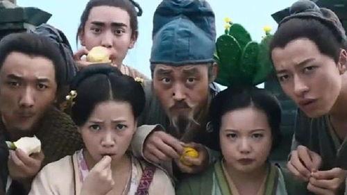 娱乐圈吃瓜吃到自己